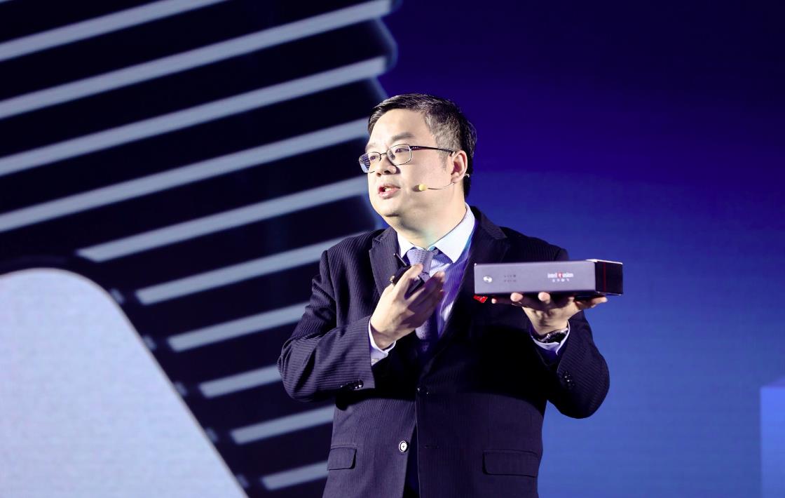 AI 国产化标杆落地深圳 云天励飞定义行业新标准